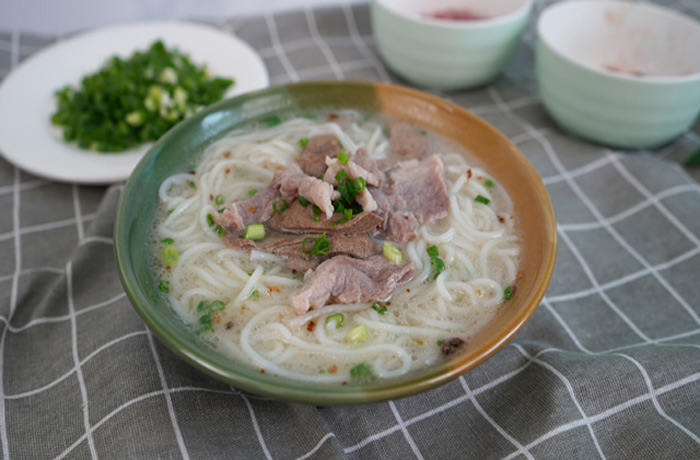 高坪原味汤粉王培训